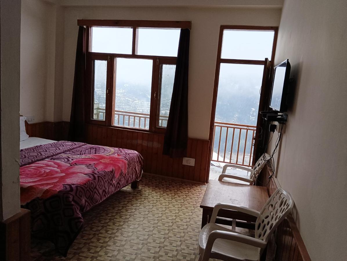 Roop Mountain Homestay Manāli Eksteriør bilde